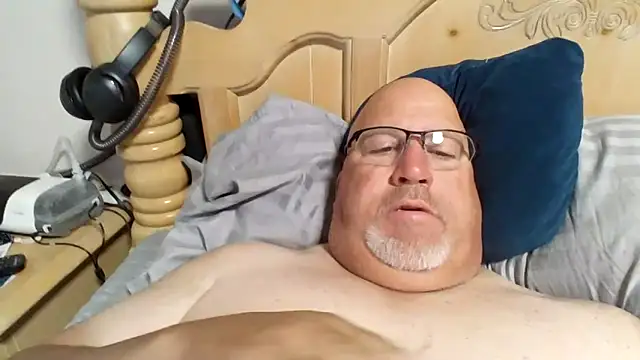 Snapshot of Bigbear0563 chatting on June 30, 2:50 pm Bigbear0563 online show from June 30, 2:50 pm