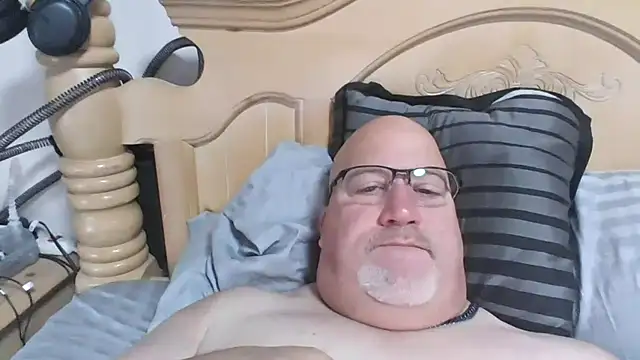 Bigbear0563 online show from November 17, 5:06 pm