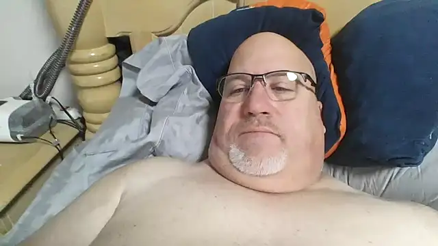 Bigbear0563 online show from February 2, 3:55 pm