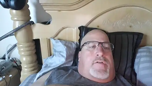 Bigbear0563 online show from October 19, 3:15 pm