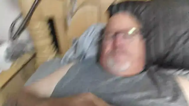 Bigbear0563 online show from October 18, 5:37 pm