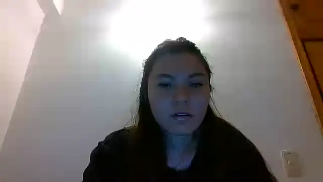 Snapshot of _andygirl chatting on December 12, 12:59 am andygirl online show from December 12, 12:59 am