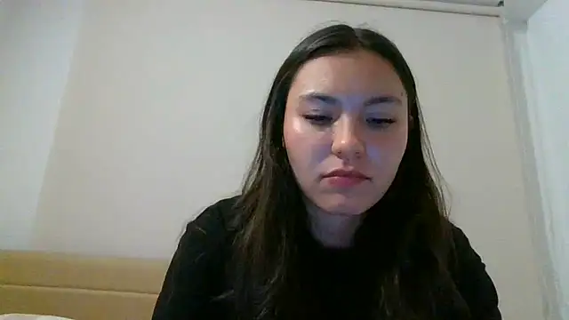 Snapshot of _andygirl chatting on June 2, 11:49 pm andygirl online show from June 2, 11:49 pm