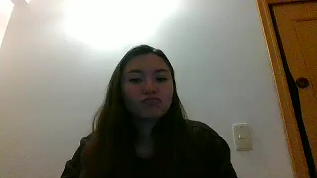 Snapshot of _andygirl chatting on December 12, 4:04 am andygirl online show from December 12, 4:04 am