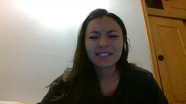 Snapshot of _andygirl chatting on January 21, 2:33 am andygirl online show from January 21, 2:33 am