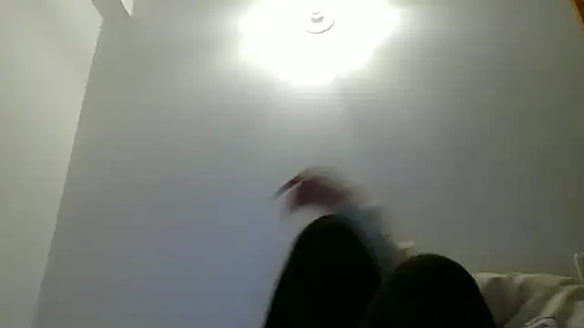 Snapshot of _andygirl chatting on March 12, 3:46 am andygirl online show from March 12, 3:46 am