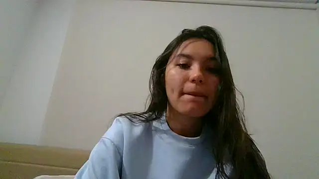 Snapshot of _andygirl chatting on April 28, 10:58 pm andygirl online show from April 28, 10:58 pm