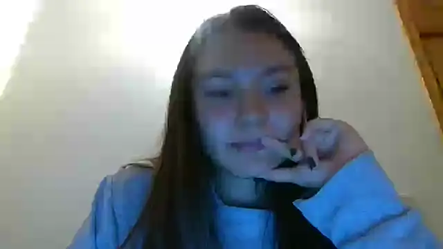 Snapshot of _andygirl chatting on December 15, 7:46 am andygirl online show from December 15, 7:46 am