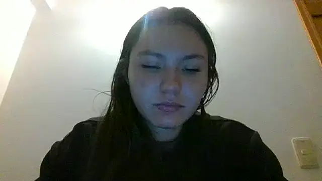 Snapshot of _andygirl chatting on December 30, 4:20 am andygirl online show from December 30, 4:20 am
