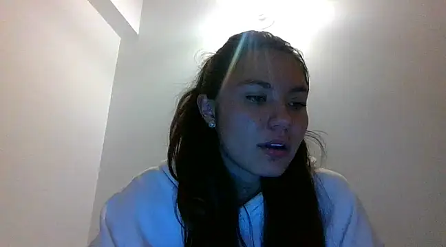 Snapshot of _andygirl chatting on February 14, 3:33 am andygirl online show from February 14, 3:33 am