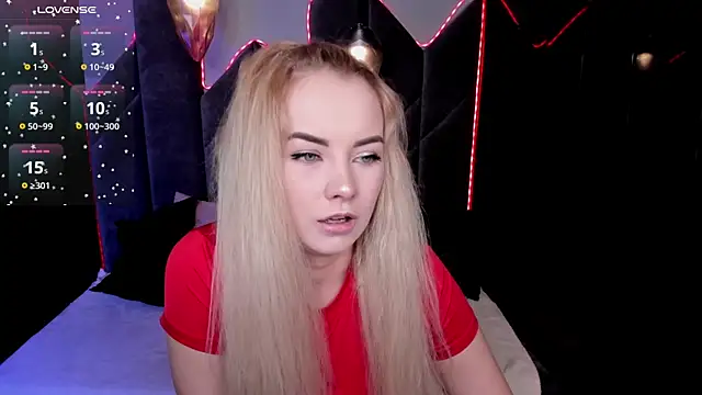 StephanieSweety online show from January 13, 5:28 pm