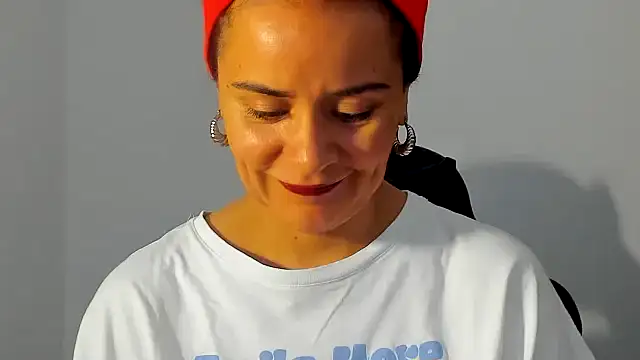 Snapshot of Sami_Hotie1 chatting on October 21, 7:24 pm Sami Hotie1 online show from October 21, 7:24 pm