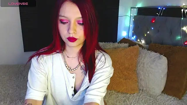 kmila-carson online show from December 14, 6:56 am