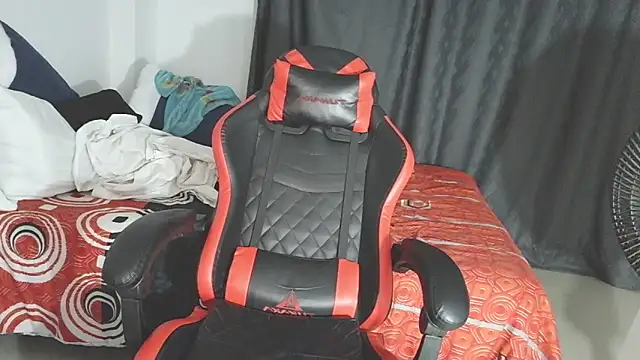 aresholland online show from March 13, 3:22 am