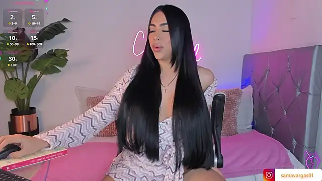 Korina Saenz01 online show from February 25, 5:35 pm