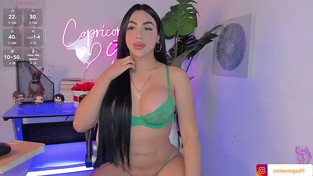 Korina Saenz01 online show from January 9, 7:43 pm