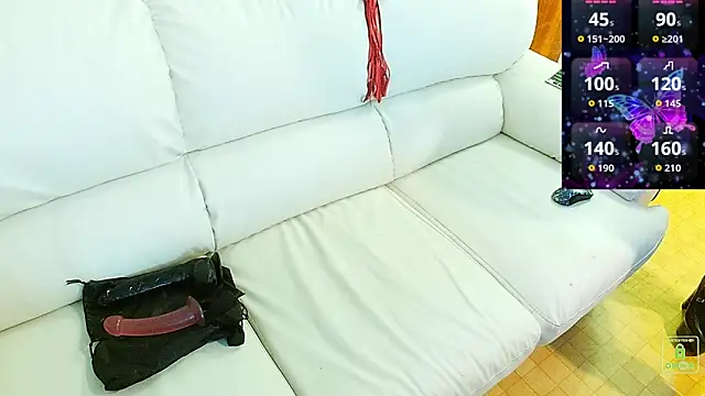 SissyLunaCD online show from March 24, 9:53 am