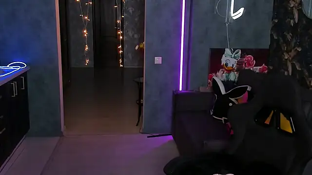 Blckmirrorr online show from February 5, 12:34 pm