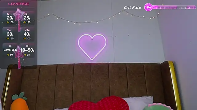 Snapshot of laybunny1 chatting on September 17, 10:34 pm laybunny1 online show from September 17, 10:34 pm