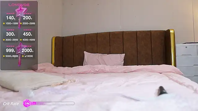 Snapshot of laybunny1 chatting on March 19, 4:36 am laybunny1 online show from March 19, 4:36 am