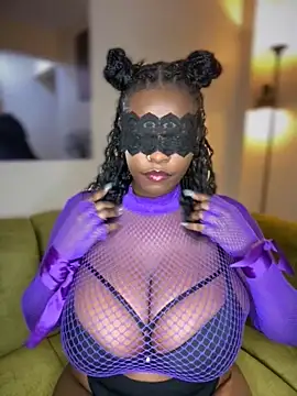 Sexy panda69 online show from May 17, 1:33 pm