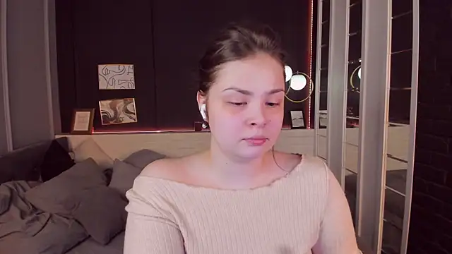 Mayayammy online show from March 11, 1:45 pm