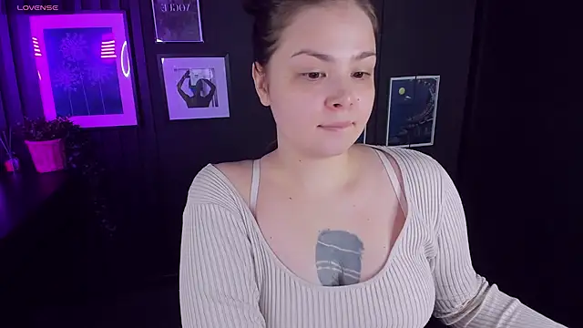 Mayayammy online show from February 17, 1:55 pm