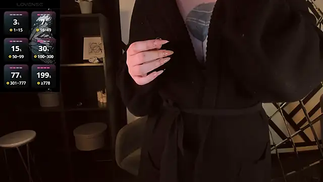 Mayayammy online show from March 9, 2:10 pm