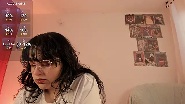 lylah brosst online show from March 19, 9:58 pm