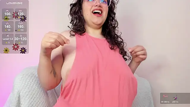 lylah brosst online show from June 6, 6:24 pm