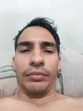 manuel202332 online show from April 11, 8:01 pm