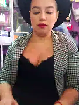 TamySweetness online show from March 7, 2:23 pm