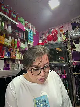 TamySweetness online show from May 13, 5:09 pm