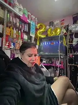 TamySweetness online show from March 25, 4:17 pm