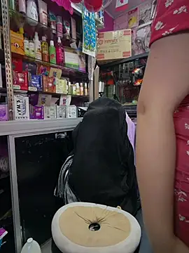 Snapshot of TamySweetness chatting on July 8, 5:46 pm TamySweetness online show from July 8, 5:46 pm