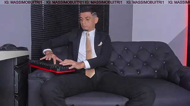 massimo g online show from December 5, 12:37 pm