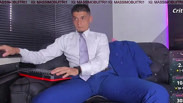 massimo g online show from February 10, 8:08 pm