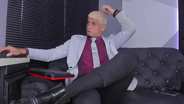 massimo g online show from December 20, 10:23 pm