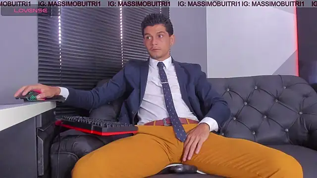 massimo g online show from May 14, 1:52 pm