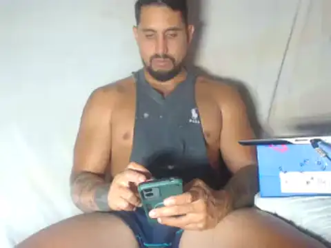 sebasx412 online show from April 16, 9:39 pm