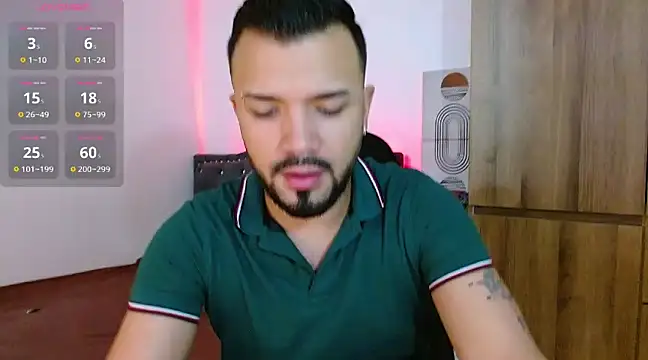 Snapshot of mathew_vidal1 chatting on December 3, 3:37 am mathew vidal1 online show from December 3, 3:37 am