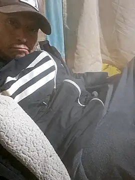 pauloandres online show from February 18, 8:00 am