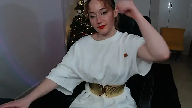 Crystal-dreamt online show from November 20, 10:05 am