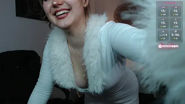 Crystal-dreamt online show from March 10, 1:59 pm