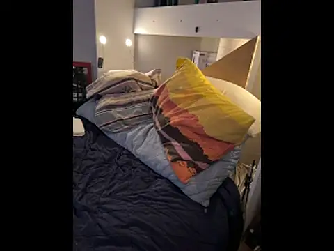 Helly069 online show from November 4, 6:50 am