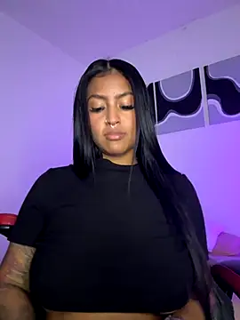 meganjames1 online show from October 15, 12:09 am