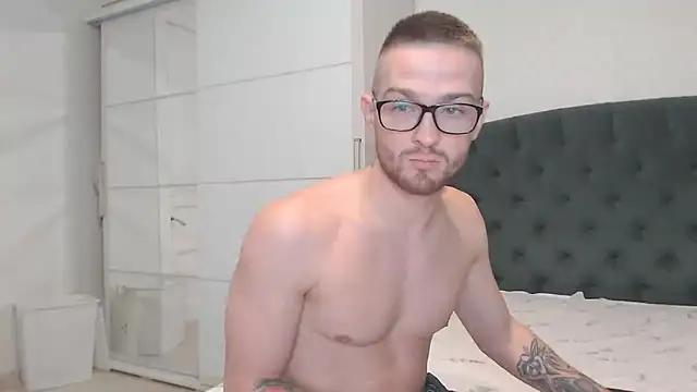 Marselle Laker online show from December 22, 9:33 am