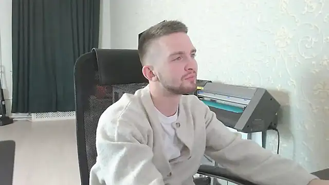 Marselle Laker online show from November 14, 10:24 pm