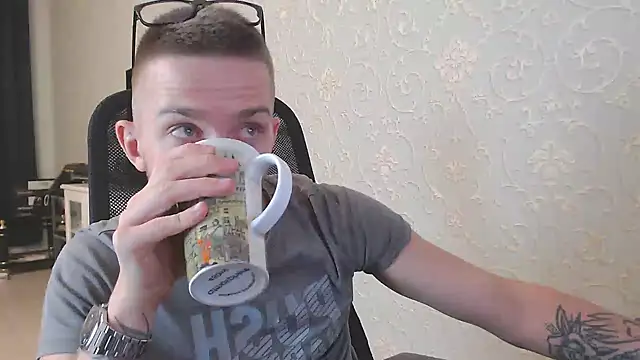 Marselle Laker online show from December 24, 10:22 am