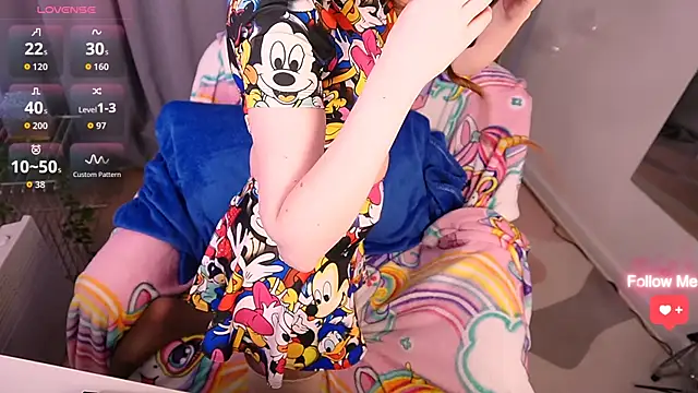 JannaVerdi  online show from April 1, 6:48 am